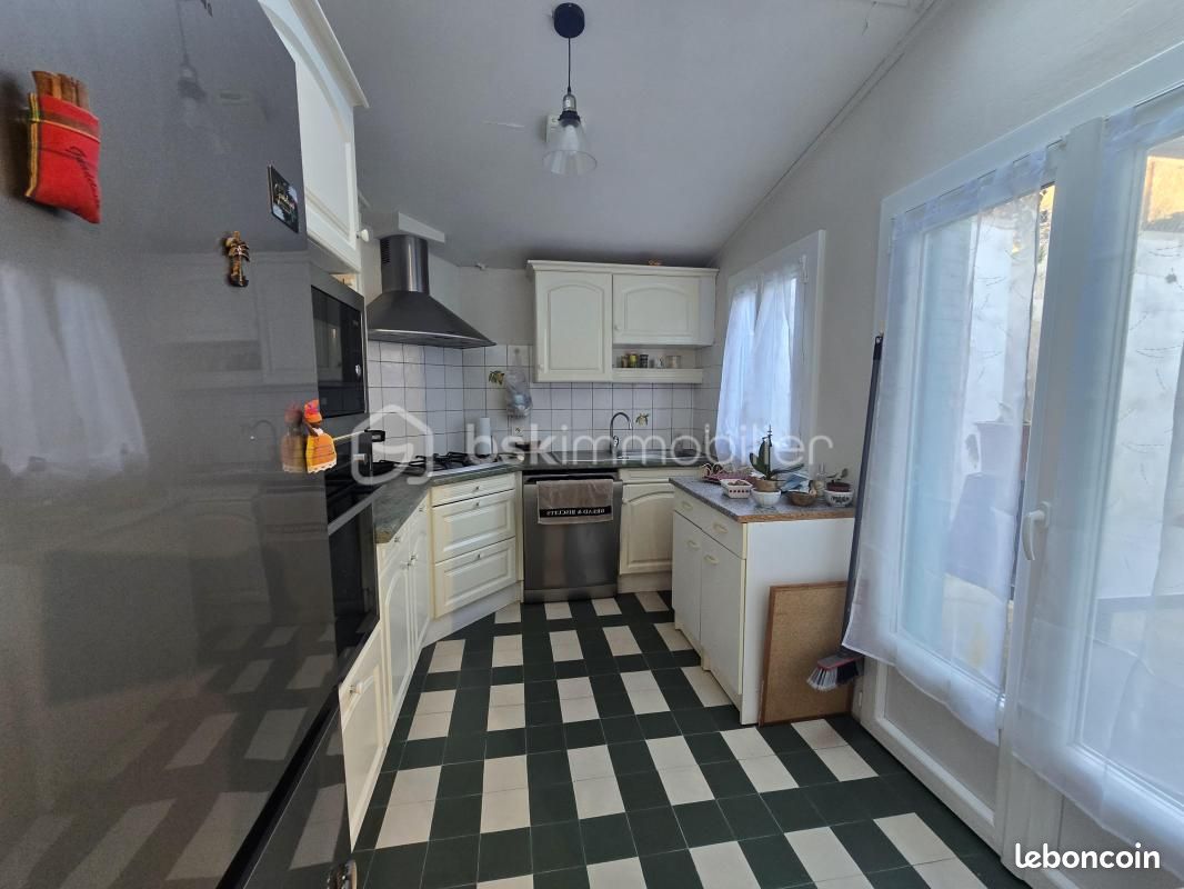Immeuble 5 pièces 106 m² · à Mazamet · 106 m² · 150 000 €