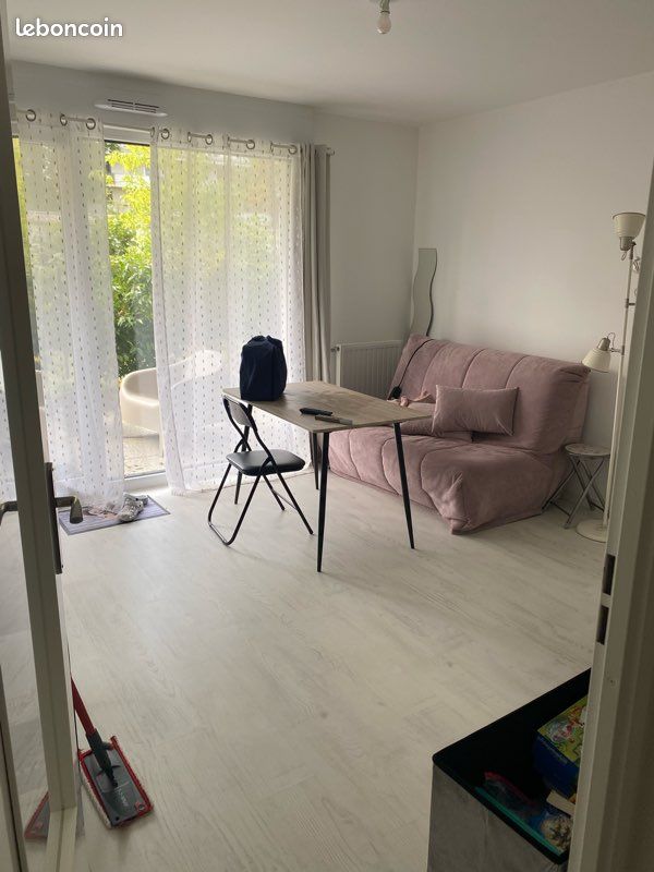 Appartement 2 pièces 39 m² · à Villemomble · 39 m² · 990 €