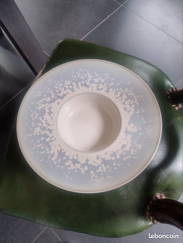 Assiette creuse JL coquet jaune de chrome Arts de la table