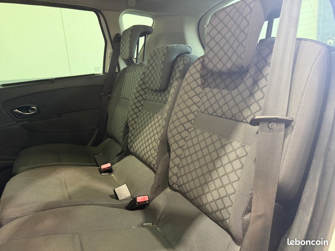 RENAULT SCENIC III dCi 130 FAP Energy eco2 Expression (image 10)