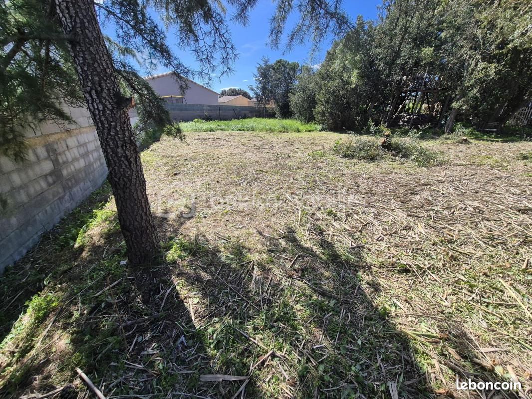 Terrain 343 m² Vias (image 3)