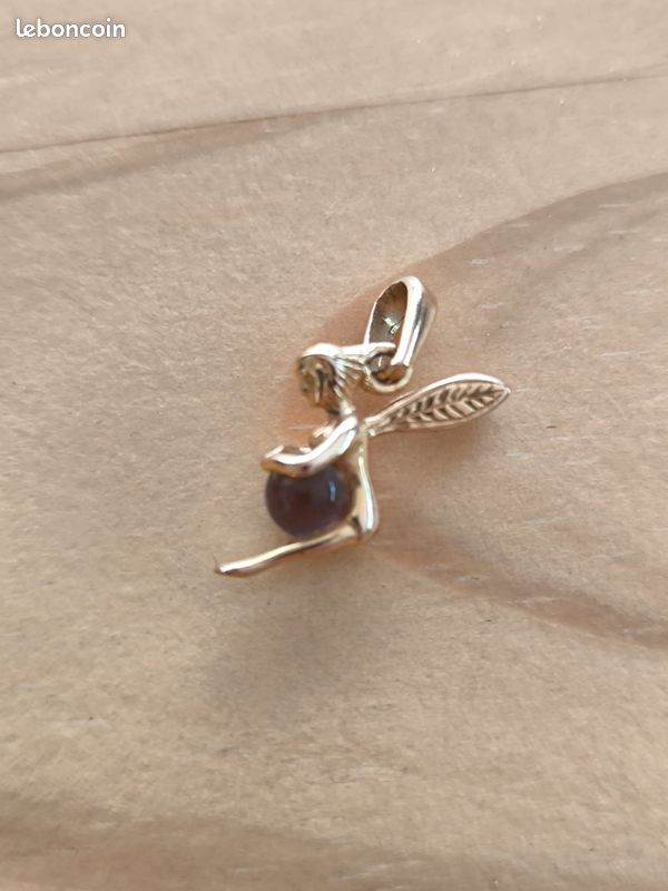 Lot De Bijoux Fantaisie : Colliers, Bague, Boucles D'Oreilles, Fiole – Neuf Sans Emballage