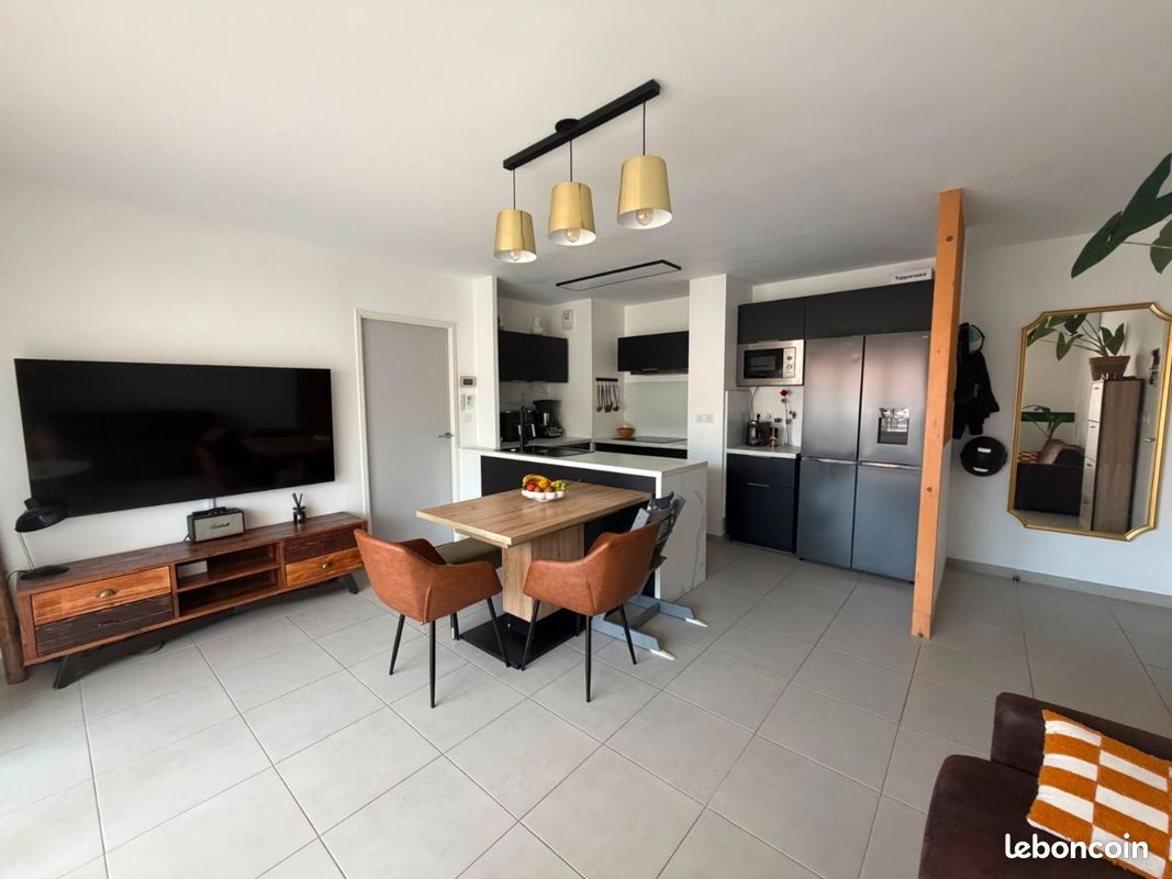 Appartement 4 pièces 81 m² · à Marseille · 81 m² · 270 000 €