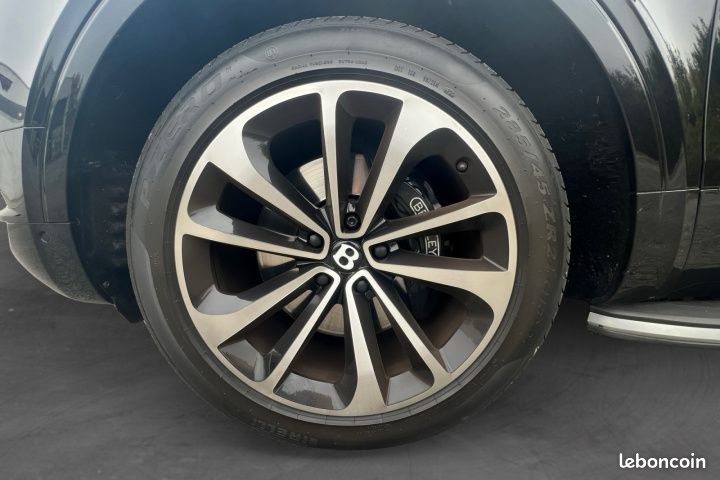BENTLEY BENTAYGA W12 6.0 608 4X4 BVA 608Ch Garantie 12 mois (image 25)