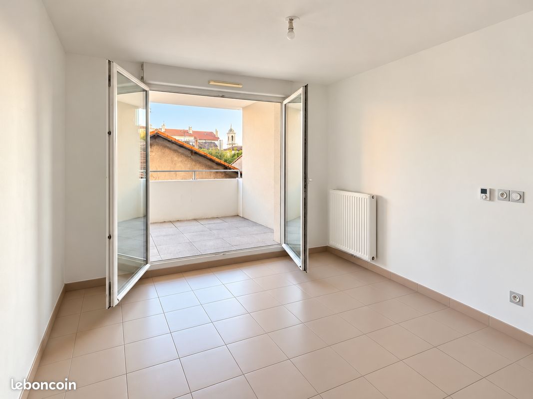 Appartement 2 pièces 37 m² · à Marseille · 37 m² · 890 €/mois