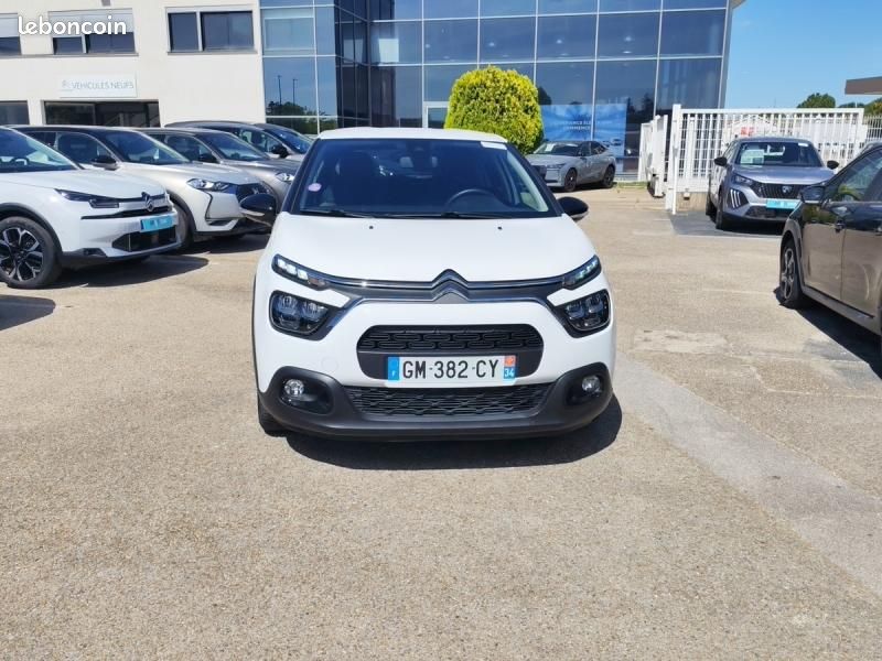 Citroen C3 1.2 PureTech 110ch S&S Shine 120-123g (image 10)