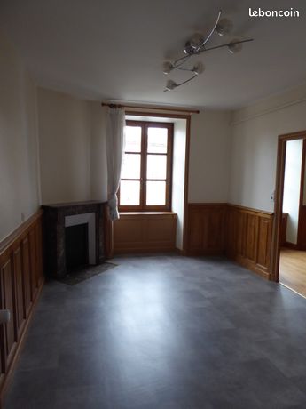 A louer bel appartement Ambert