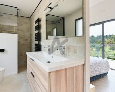 Maison 1 530 000 € - 210 m²