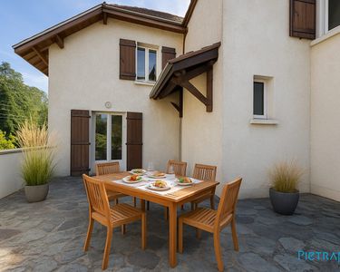Maison 698 000 € - 205 m²