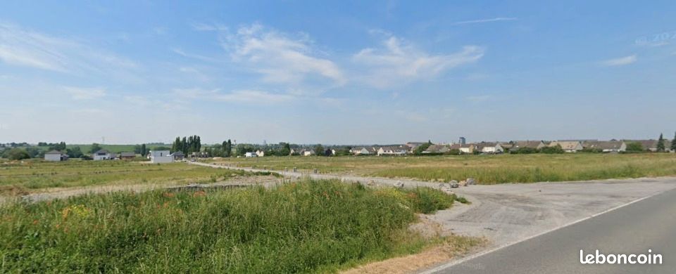 Terrain 448 m² · à Douchy-les-Mines · 44 800 €