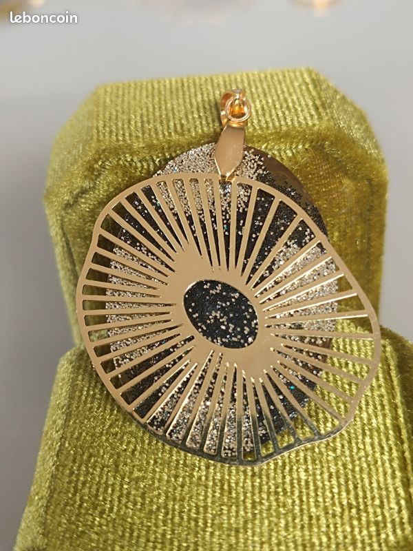 Pendentif Bijou Maya Occasion - Modèle Ancien Ou Ethnique, Sans Marque