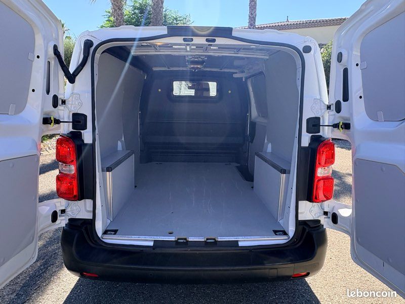 14916 HT , JUMPY M BLUEHDI 120 Cv BV6 DRIVER , 43000 KMS, EXCELLENT ÉTAT (image 6)