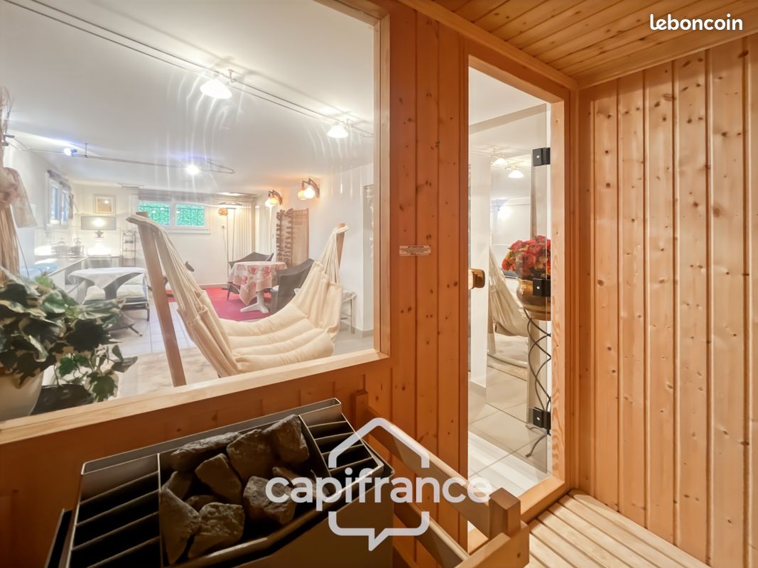 Maison 7 pièces 215 m² (image 19)