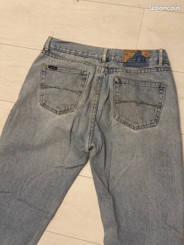 Jean large levis (image 2)