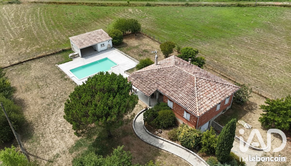 Maison 4 pièces 115 m² · à La Ville-Dieu-du-Temple · 115 m² · 220 000 €