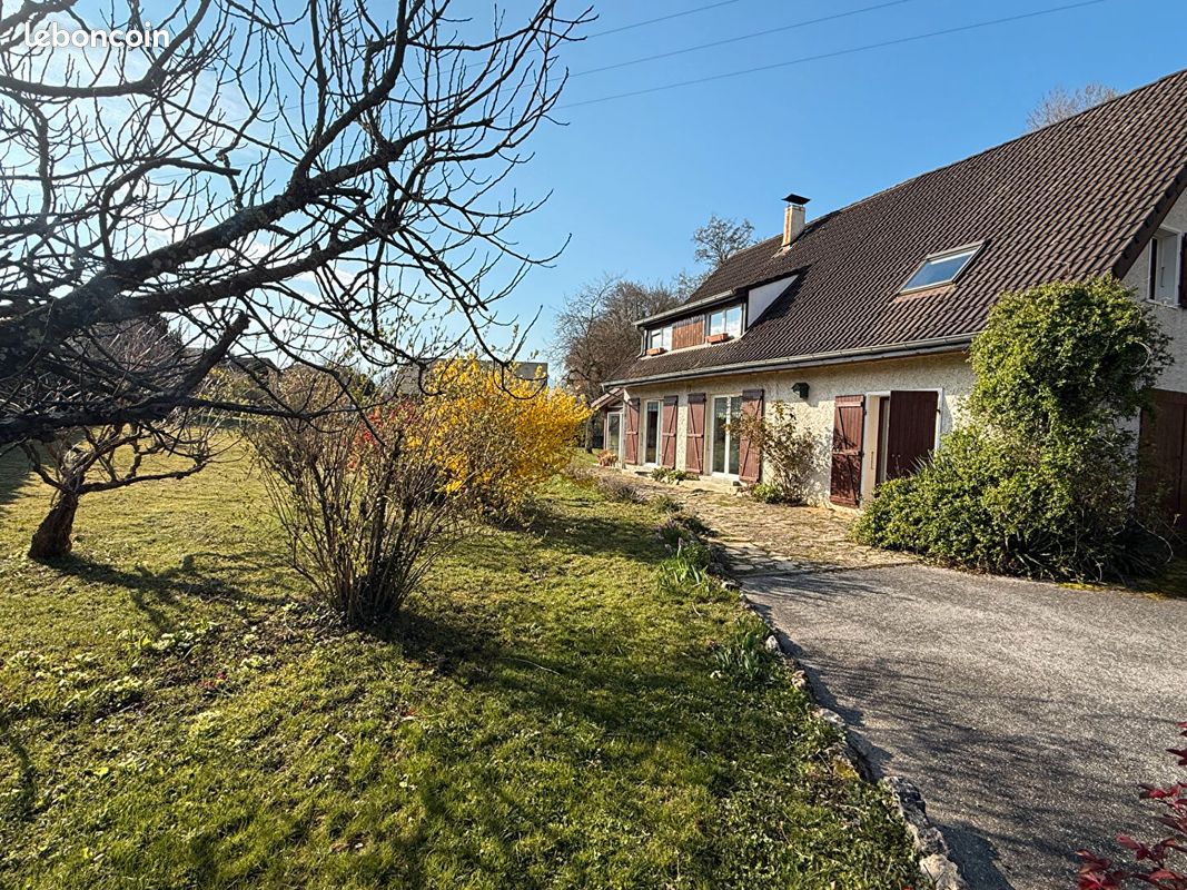 Maison 6 pièces 144 m² · à Le Bourget-du-Lac · 144 m² · 525 000 €