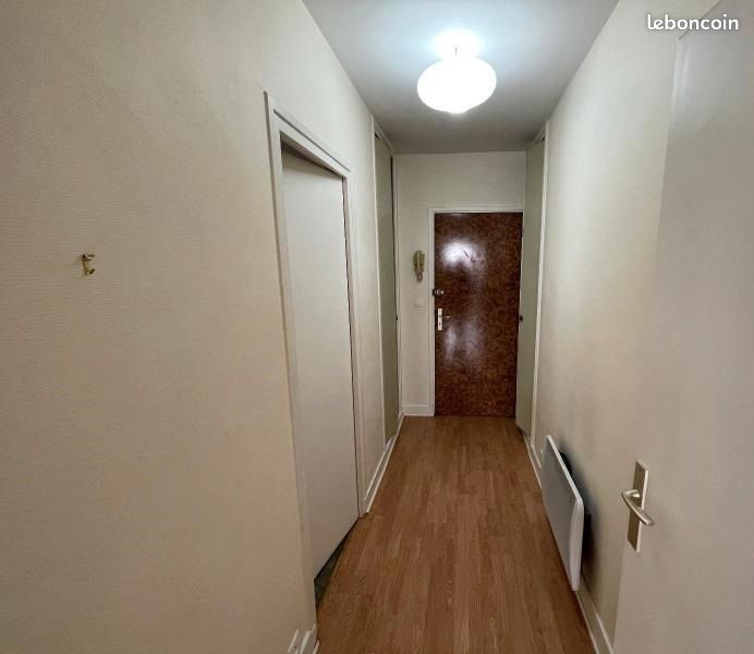Appartement 2 pièces 42 m² · à Tours · 42 m² · 552 €