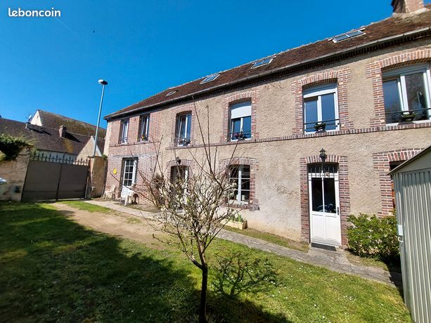 Maison 6 pièces 214 m²