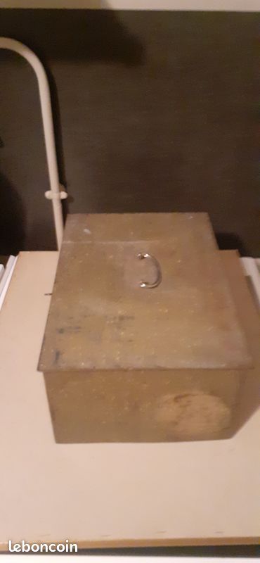 Ancien Coffre fort (image 2)