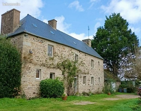 Maison 8 pièces 244 m²