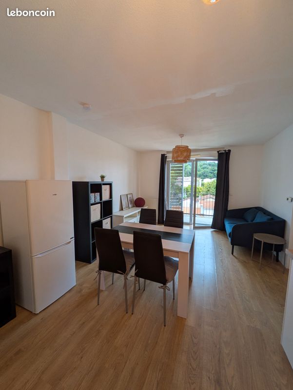 Appartement 2 pièces 43 m² · à Cenon · 43 m² · 870 €/mois