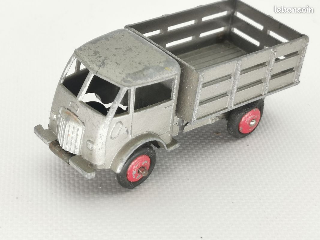 Dinky Toys Ford Maraîcher 25 A - Miniature 1:43 - État Bon