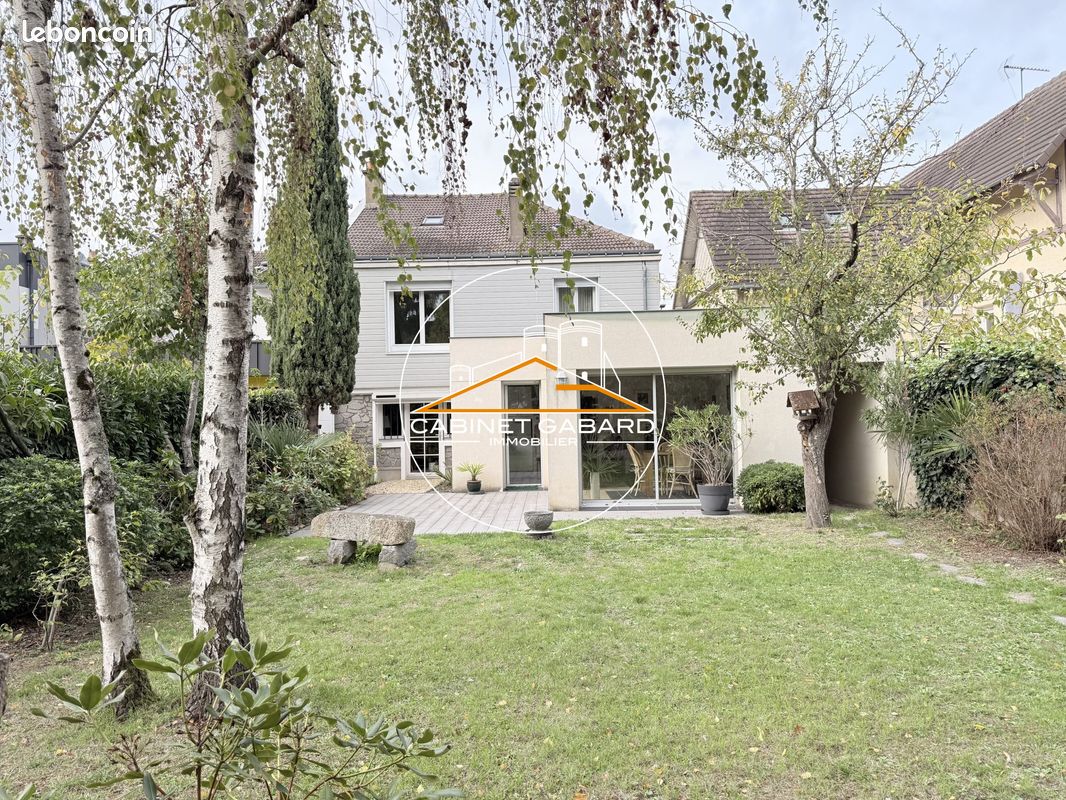 Maison 7 pièces 125 m² · à Angers · 125 m² · 546 000 €