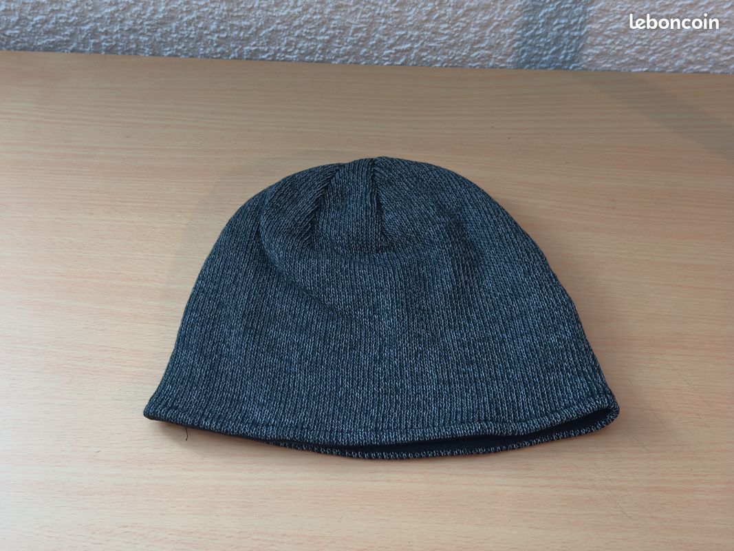 Bonnet d'automne / hiver couleur gris (image 1)
