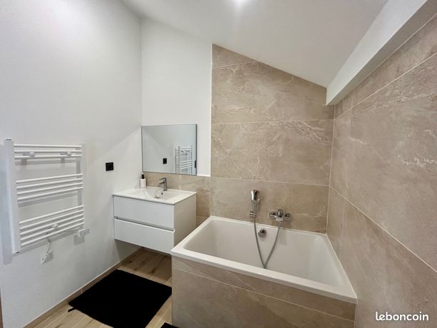 Duplex 4 pièces 93 m² — 7
