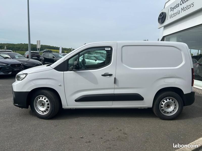 Toyota PROACE CITY Medium Electric 136ch 50 kWh Start Confort 3P MY25 (image 14)
