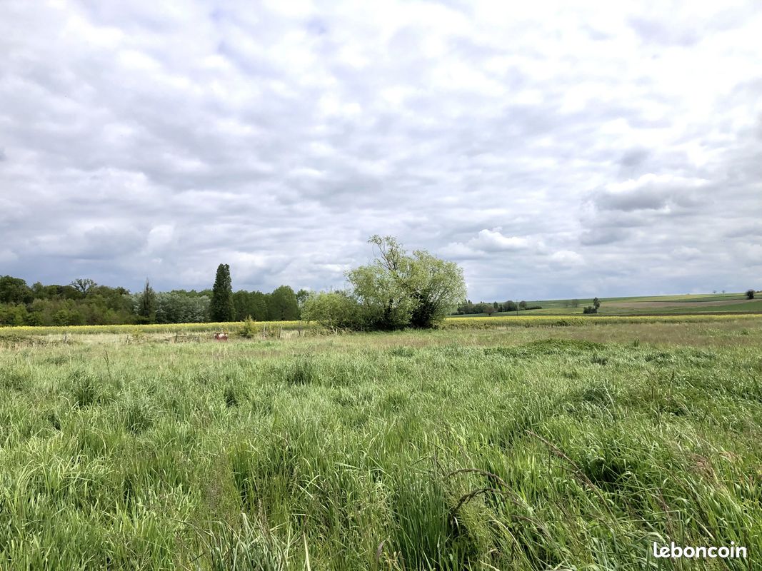 Propriété 2 pièces 63 m² - Mirebeau 86110 (image principale 1)