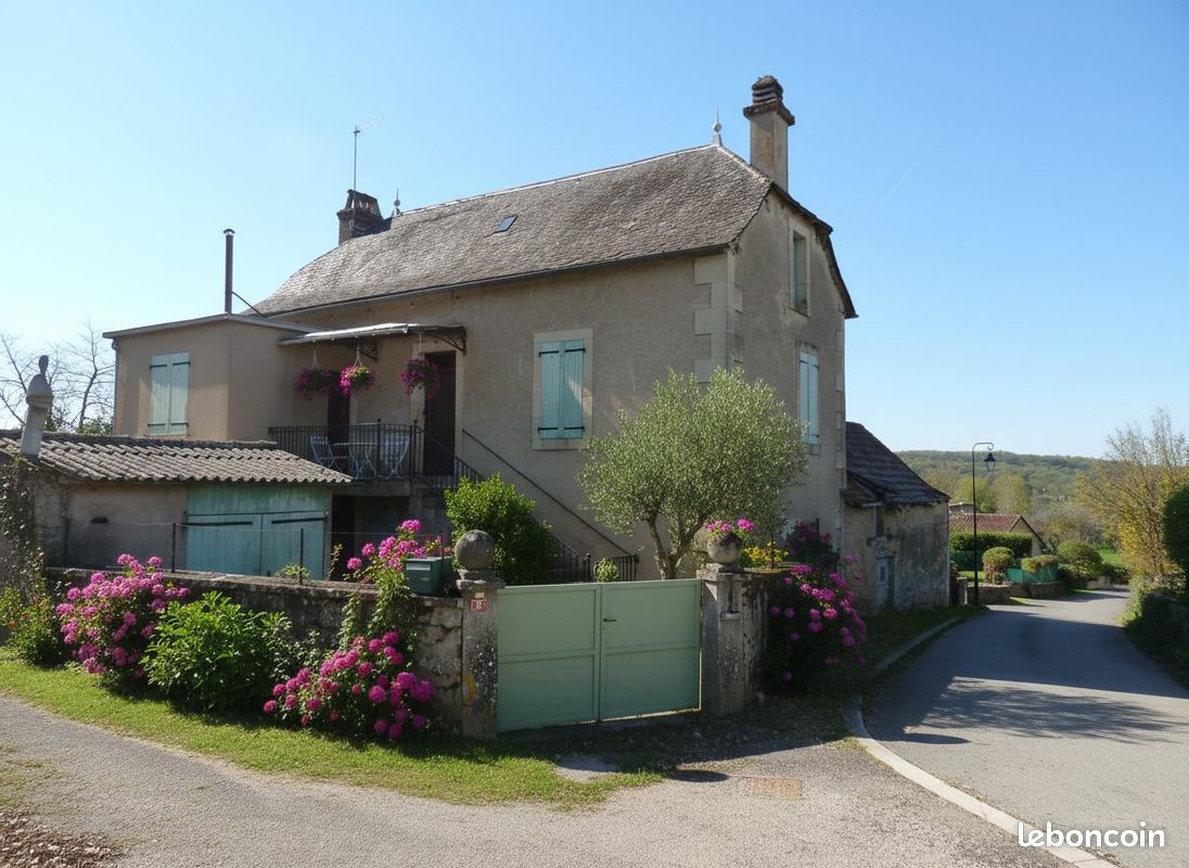 Maison 4 pièces 93 m² · à Martiel · 93 m² · 115 000 €