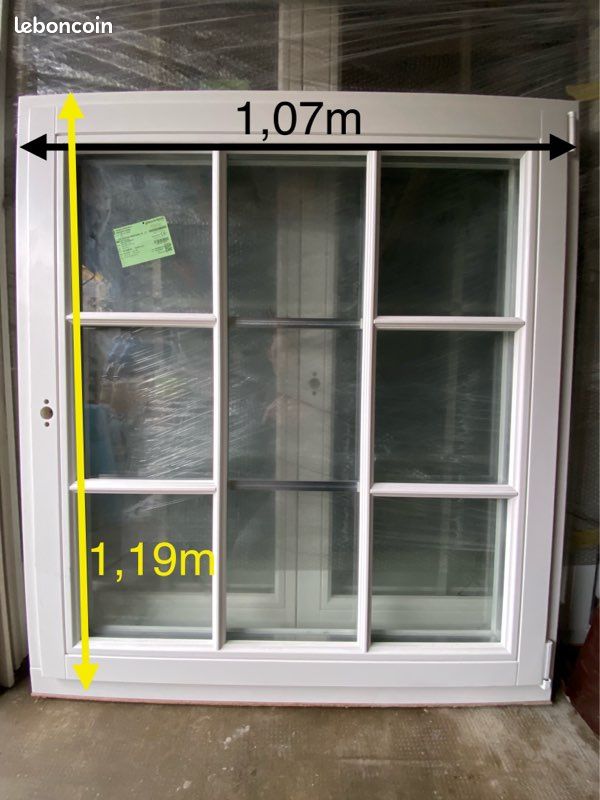Fenêtre neuve bois rétro blanche 1070×1190 mm – double vitrage (image 1)