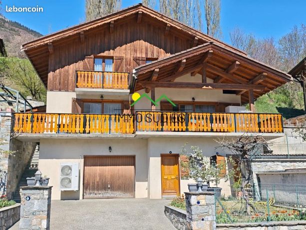Maison 6 pièces 176 m²