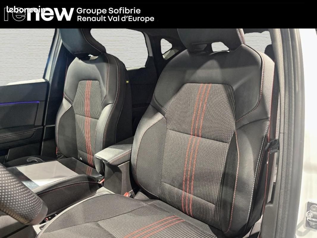 Renault Captur mild hybrid 140 R.S. Line (image 9)