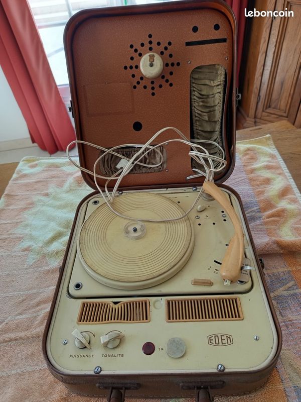 TOURNE DISQUE PLATINE REELA style valise année 70 vintage collection