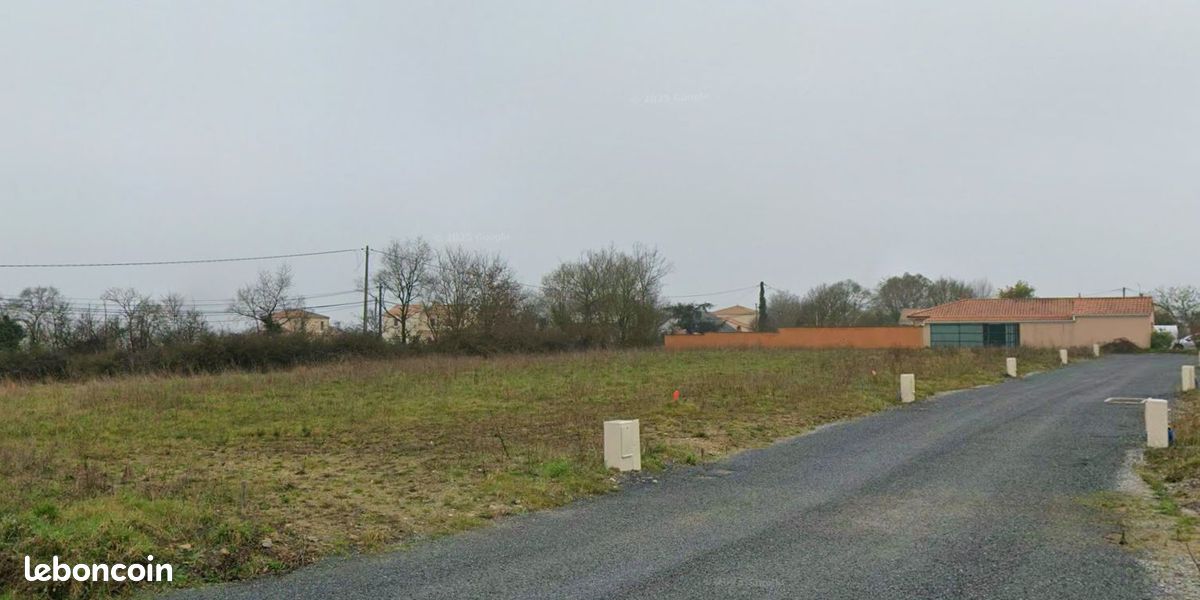 Terrain à bâtir de 521 m² à LIGNE (44) · à Ligné · 95 000 €