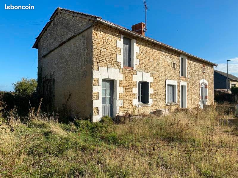 Maison 3 pièces 84 m² · à Messemé · 84 m² · 55 000 €