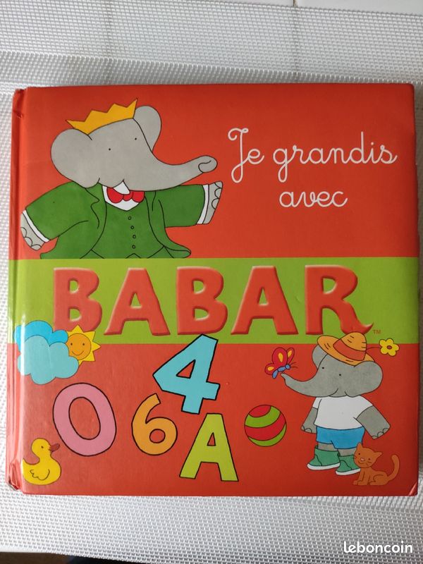 Livre je grandis avec Babar (image 1)