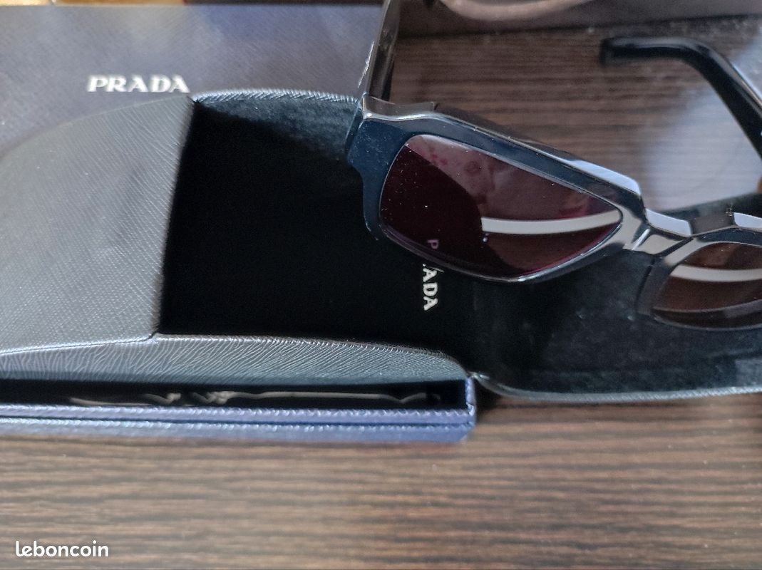Lunettes de soleil Prada Eyewear (image 3)