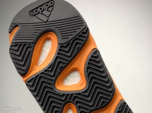AD Yeezy Boost 700 "Sun" (image 6)
