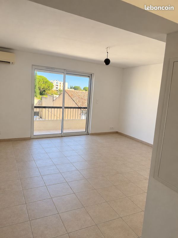 Appartement 2 pièces 54 m² · à Lunel · 54 m² · 820 €/mois