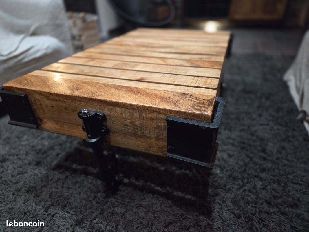 Table basse style industriel (image 3)