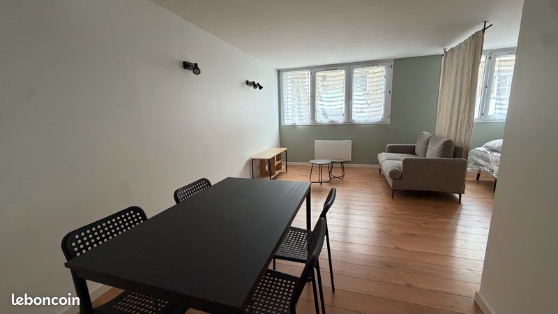 Appartement 1 pièce 42 m² · à Fougères · 42 m² · 530 €/mois