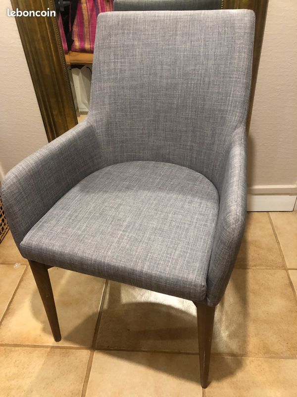Deux chaises / fauteuils de style scandinave pieds compas avec accoudoirs tissu gris chiné (image 4)