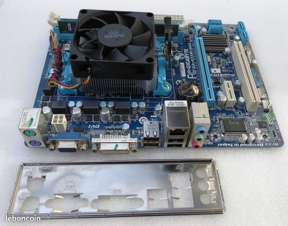 Carte Mère Gigabyte GA-8IDXI D'occasion – Avec Slot ISA, Pour Usage Industriel/rétro