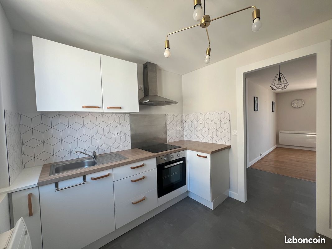 Appartement 4 pièces 72 m² · à Romans-sur-Isère · 72 m² · 133 000 €