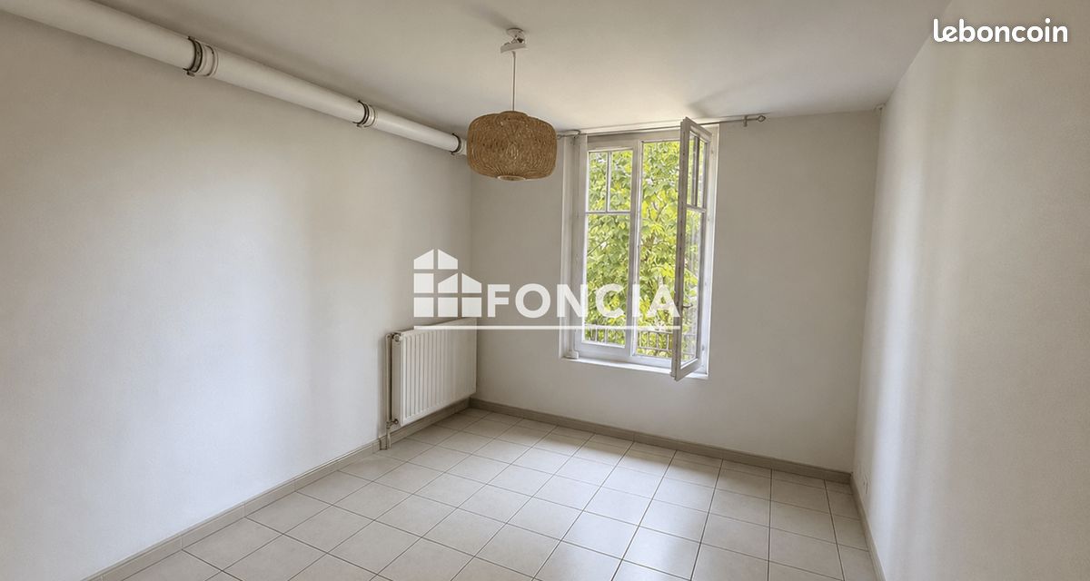 Appartement 3 pièces 55 m² · à Lyon · 55 m² · 821 €