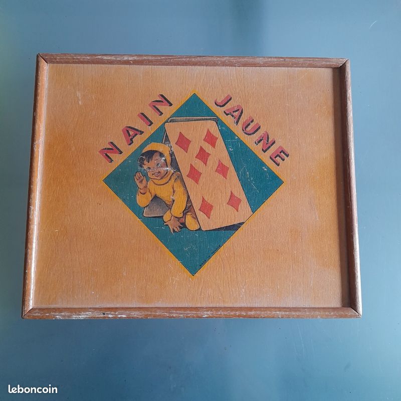 Ancien Jeu De Société Le Nain Jaune – Fabriqué En France