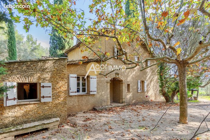 Propriété 10 pièces 400 m²